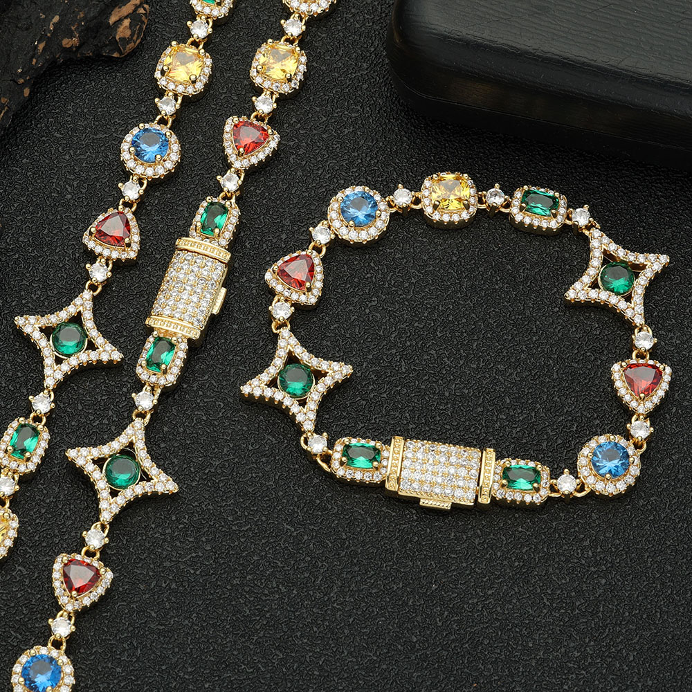 Women'S Fashion Boutique - Boutique Fashion Design Cluster Colorful Brass