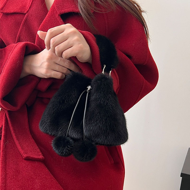 Y2K Real Mink Fur Handbag Wome - огляд і ціна Women'S Real Y2K Fashion