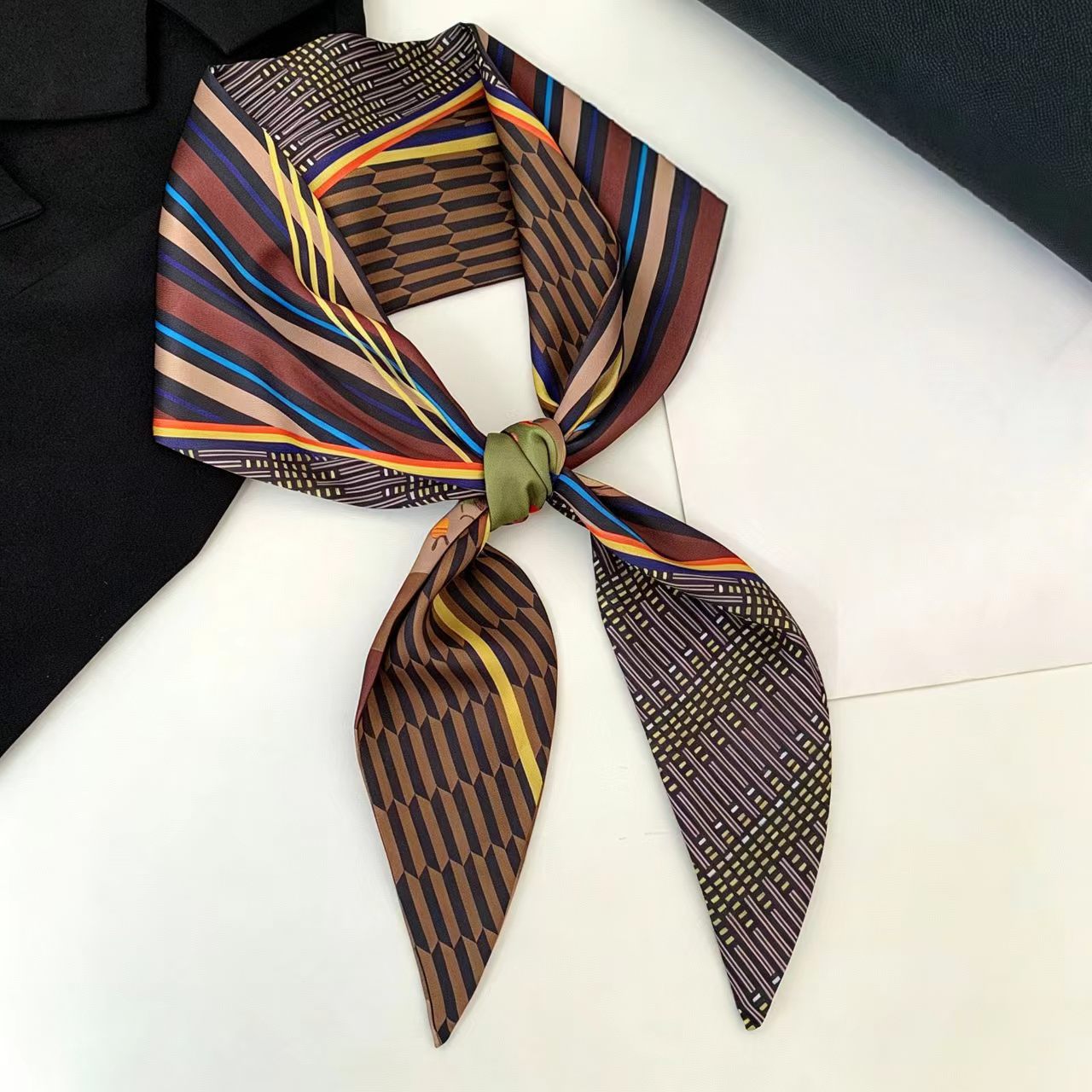 Luxury Print Long Hair Ribbon  - огляд і ціна Women Fashion Necktie
