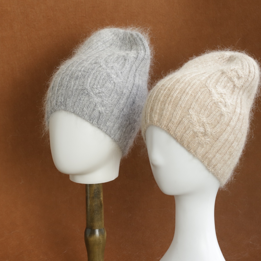 2026 new Y2K Women Winter Hat  - огляд і ціна Women'S Real Y2K Fashion