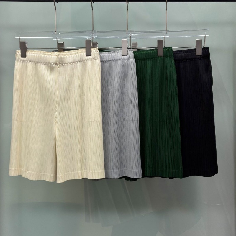 Miyake Pleated Hoodie and Shor - огляд і ціна Women'S Fashion Sweatshirts