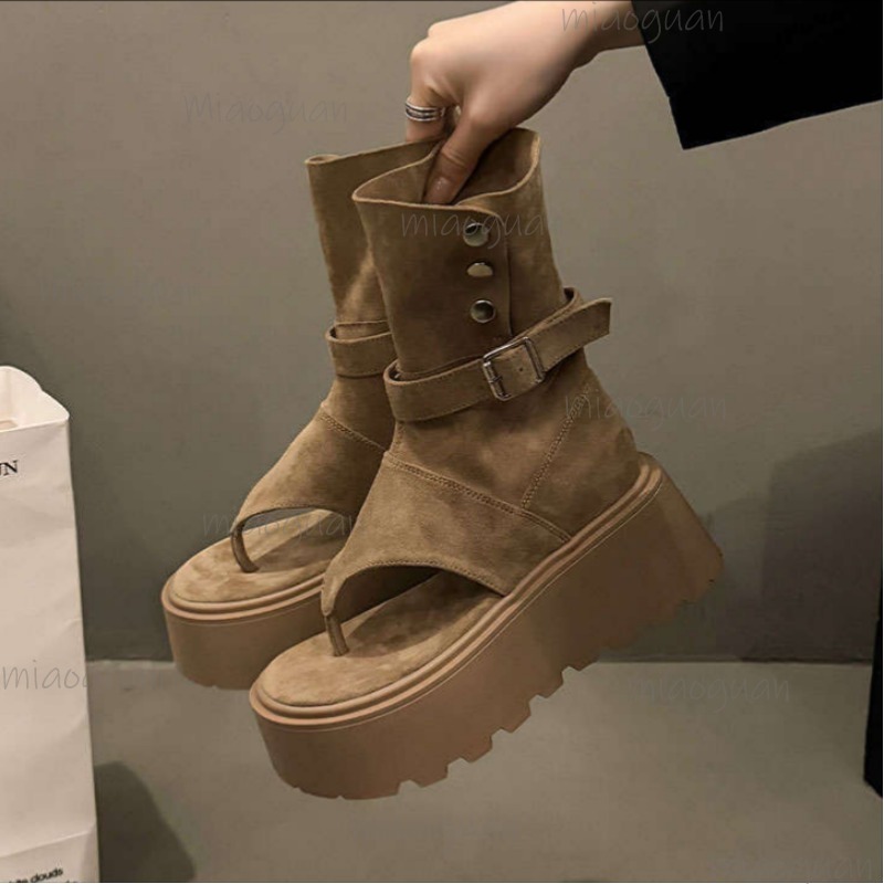 Khaki/Black Fashion Platform B - огляд і ціна Women'S Fashion Trends Spring 2026